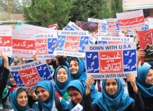هم‌زمان با روز ملی مبارزه با استکبار و روز دانش‌آموز، «زنگ استکبارستیزی» در مدارس سراسر کشور طنین‌انداز شد.