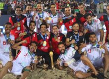 قهرمانان بی ادعا با دستان خالی
