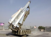 دست بلند پدافند ایران آماده واکنش‌های سریع‌تر به تهدیدات شد؛  شلیک «اس ۲۰۰» به آواکس‌های مزاحم فقط در ۲ دقیقه