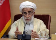 آیت‌الله جنتی: رئیس‌جمهور نباید سخنانی بگوید که افکار عمومی را نگران کند