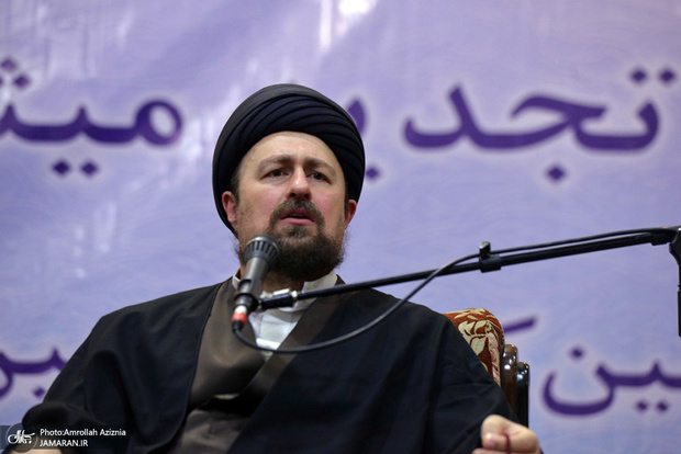 سید حسن خمینی: امروز قدس پرچم آزادی خواهی مسلمانان است/ هر صدایی که جامعه اسلامی را چند پاره کند، نفاق است/ ایران کشور وحدت امت اسلامی است