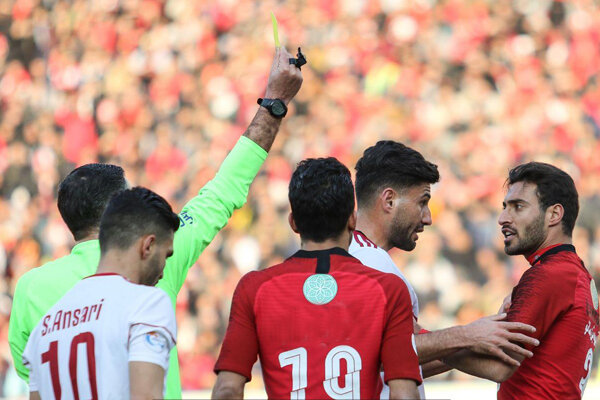 شجاع خلیلزاده بازی با استقلال تهران را از دست داد