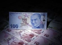 لیر ترکیه در قعر تاریخی