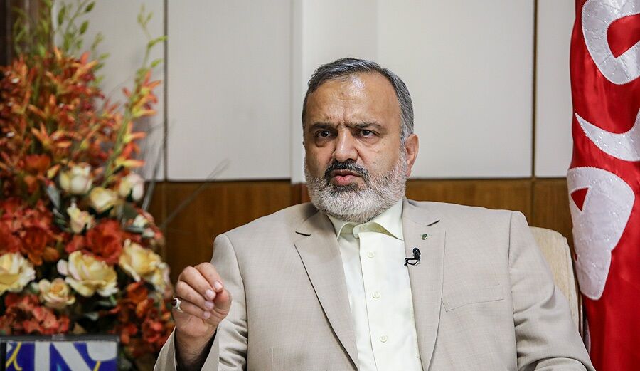 کمبود و گرانی در حمل‌ونقل زائران اربعین