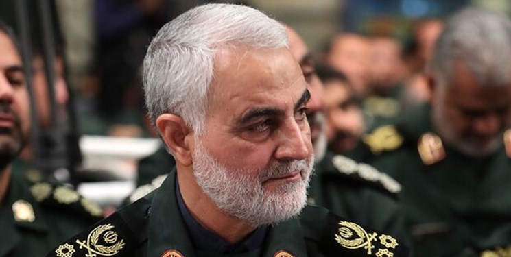 اهدای دستنوشته شهید سلیمانی به رهبر انقلاب