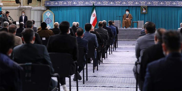 دیدار جمعی از مداحان اهل بیت(ع) با رهبرانقلاب